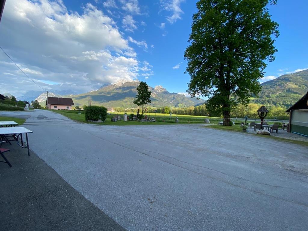 Gasthof Woelger Admont Bagian luar foto